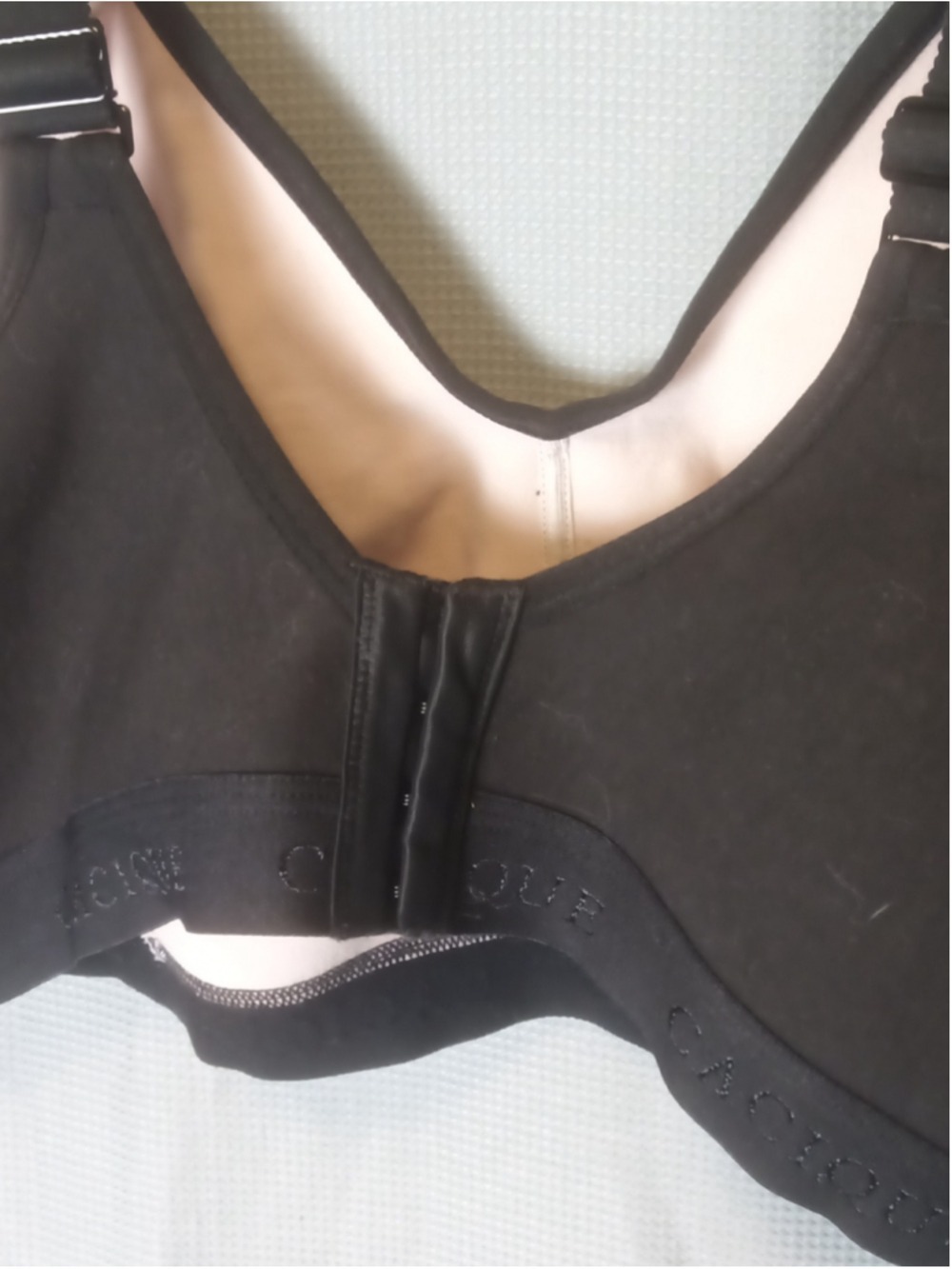 Women's Cacique Black & Beige Lace Full Coverage No-Wire Bra 44D - Picture 5 of 7